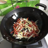 香气浓郁的酸辣土豆丝做法图解6)