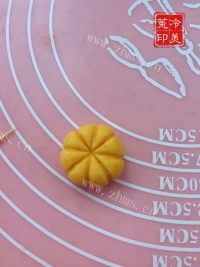 自制南瓜饼干做法图解23)