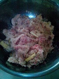 家常菜红薯粉蒸肉做法图解6)