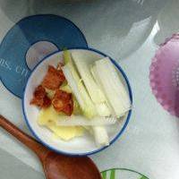 简单易做的干锅花菜的做法图解三