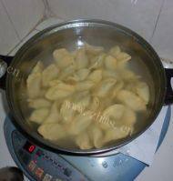 自己做的香菜水饺做法图解10)