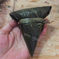 美味的香茹鸡腿粽做法图解14)