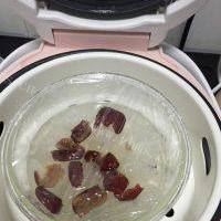 冰糖红枣炖雪蛤的做法图解八