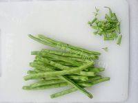 DIY美食-干煸四季豆做法图解2)