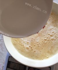美味的海参蒸蛋做法图解2)