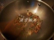 家常菜莴笋片炒肉做法图解4)