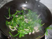 家常菜大蒜炒肉丝