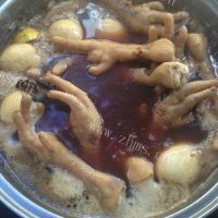 美味的卤鸡爪做法图解4)