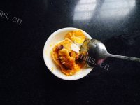 美味的咸蛋黄焗土豆做法图解6)