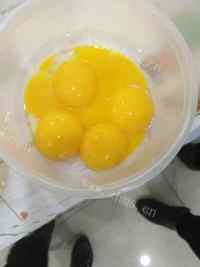 色香味俱全的纸杯蛋糕做法图解3)