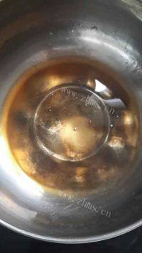 自制焦糖奶茶做法图解3)