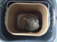 自制黑芝麻馒头做法图解4)
