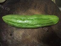 「DIY美食」苦瓜炒肉片做法图解1)