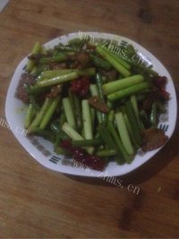 家常菜蒜台炒肉