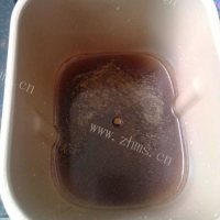 自创孜然焖猪手做法图解12)