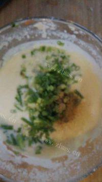 美味的香葱鸡蛋饼做法图解4)