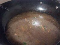 老板鱼炖豆腐做法图解9)