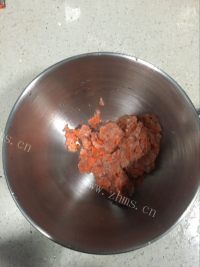 美味的鲜虾肉饼做法图解3)