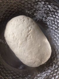 好吃的芸豆鲜肉水煎包做法图解2)