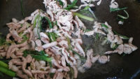 家常菜辣椒小炒肉做法图解4)