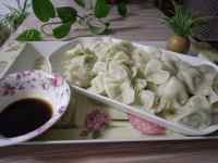 刮油的芹菜猪肉水饺做法图解10)