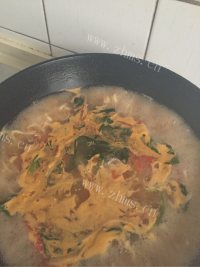 美味的热汤面做法图解5)