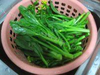 极致的蚝油菜心做法图解1)