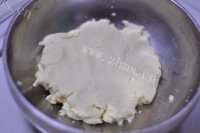 自制红豆酥做法图解2)