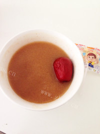 酸甜苹果汁 榨汁机饮做法图解3)