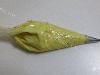 自制毛毛虫肉松面包做法图解18)
