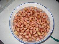 饱满的麻辣花生做法图解2)