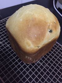美味红糖话梅吐司做法图解13)
