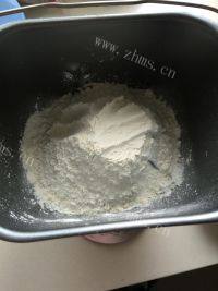 妈妈教我做南瓜红豆吐司做法图解3)