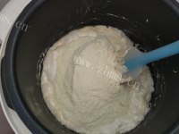 喷香的蔓越莓花生牛轧糖做法图解4)