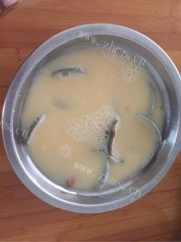 美味的花蛤蒸蛋做法图解4)