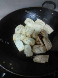 好吃的客家酿豆腐做法图解5)