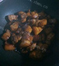 色香味俱全的红烧肉做法图解3)