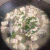 珍馐美味的鱼头豆腐汤的做法图解八