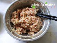自制菜肉馄饨做法图解6)
