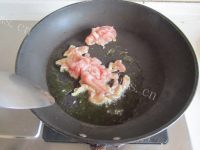 美味的泡椒凉薯炒肉丝做法图解2)