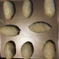 自制焦糖苹果面包做法图解6)