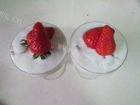 秀色可餐的酸奶水果杯做法图解11)