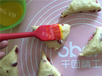 诱人的蔓越莓司康做法图解19)