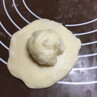 美味的奶香椰蓉老婆饼做法图解12)