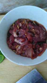 家常菜肉炒豇豆角做法图解3)