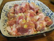 土豆蒸排骨做法图解2)