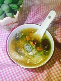 美味的天麻炖鱼头