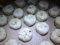 芹菜猪肉包子自制做法图解6)