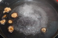 蚝油香菇豆腐做法图解3)