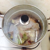 大补汤栗子大骨汤做法图解5)